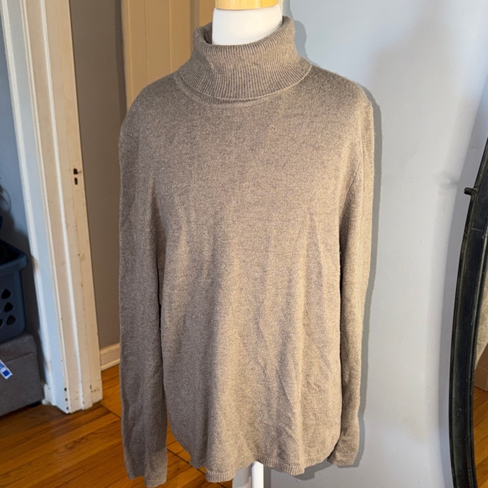 Charter Club 100% Cashmere Women's Tan Turtleneck Sweater